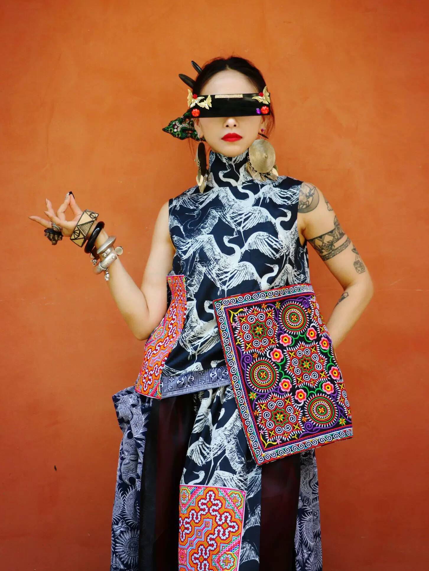 Traditional Miaojiang Girls Cl - Ethnic Clothing & Online Fashion Store Khaadi Us 评论和价格