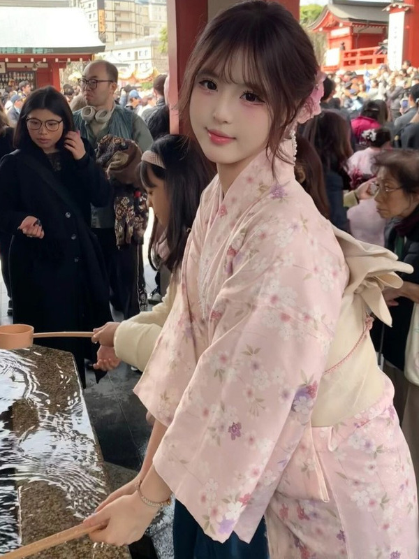 Traditional Japanese Kimono St - Ethnic Clothing & Online Fashion Store Khaadi Us 评论和价格