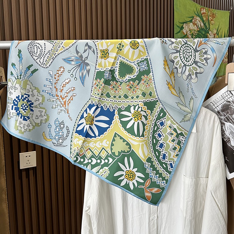 Green Boho Horse Square Scarf  - Ethnic Boho Fashion 评论和价格