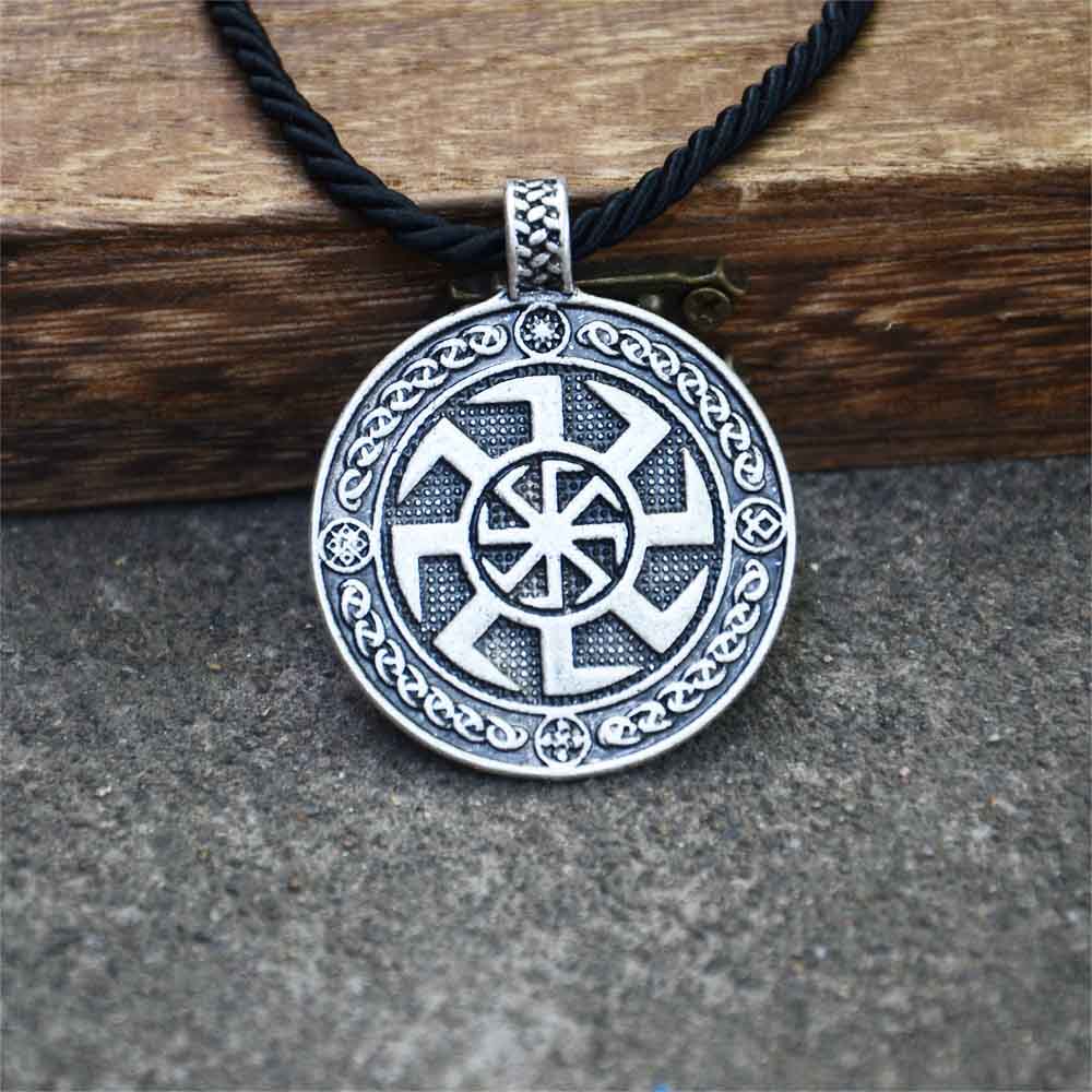 Retro Slavic Kolovrat Pendant  - Ethnic Fashion World 评论和价格