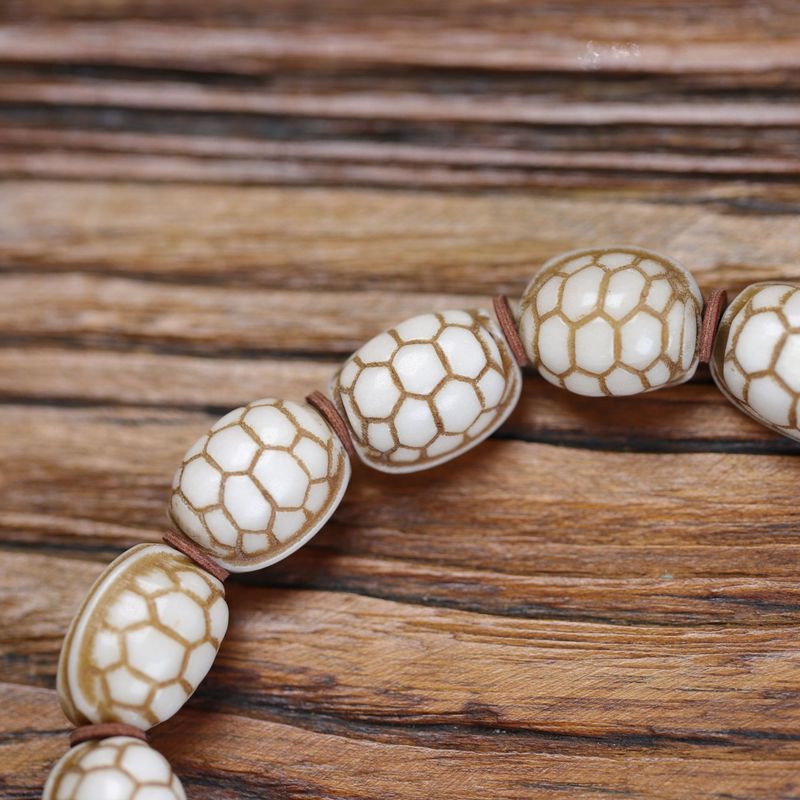 Carved Turtle Shell from Old C - Ethnic Fashion World 评论和价格